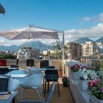 Dilo Hotel